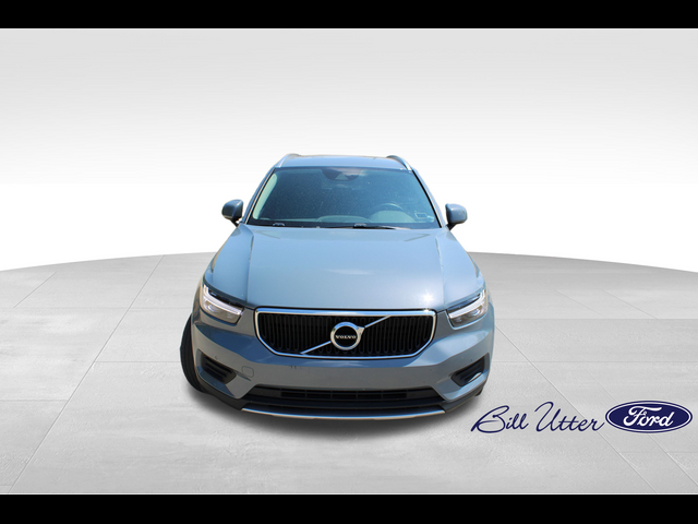 2020 Volvo XC40 Momentum