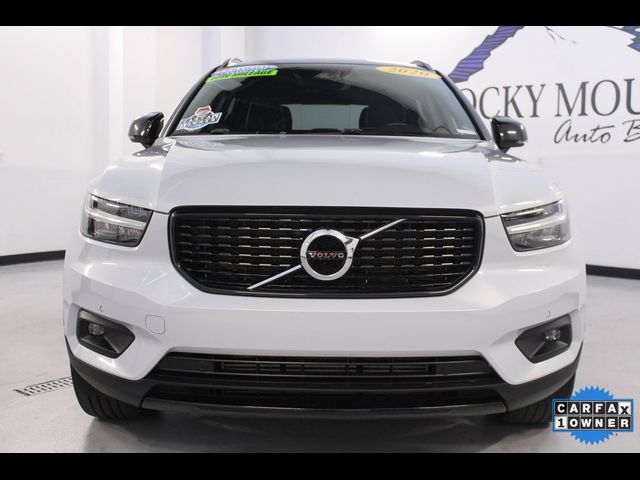 2020 Volvo XC40 R-Design