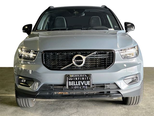 2020 Volvo XC40 R-Design