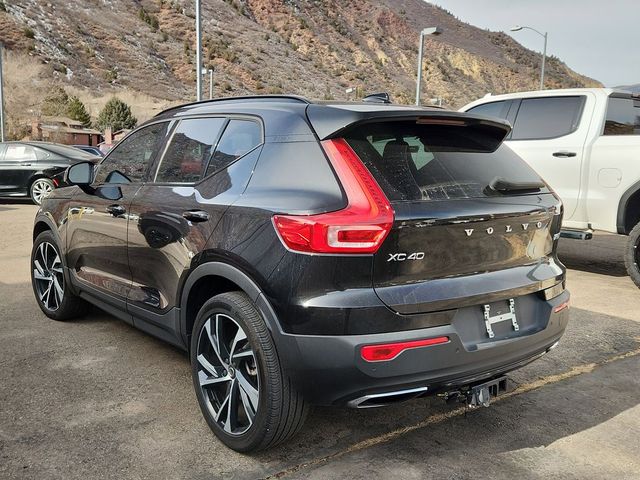 2020 Volvo XC40 R-Design