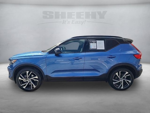 2020 Volvo XC40 R-Design