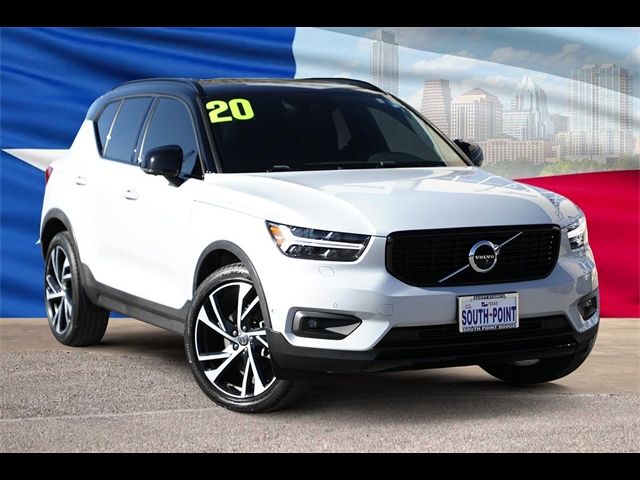 2020 Volvo XC40 R-Design