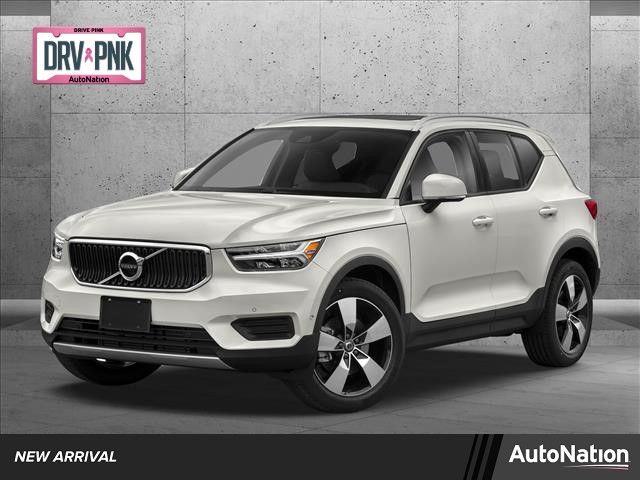 2020 Volvo XC40 R-Design