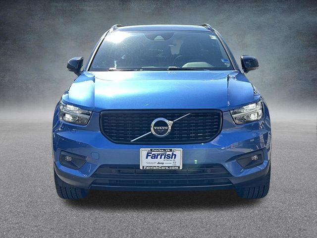 2020 Volvo XC40 R-Design