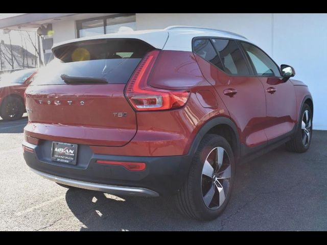 2020 Volvo XC40 Momentum