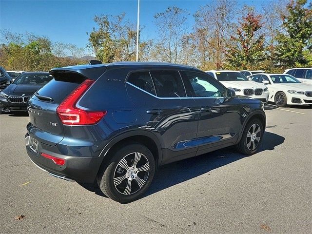 2020 Volvo XC40 Inscription