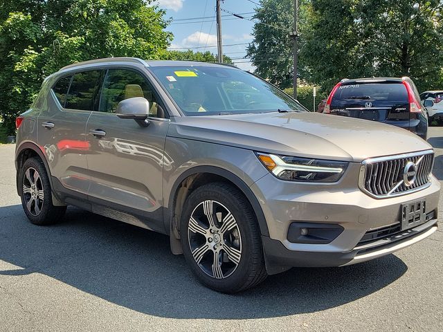 2020 Volvo XC40 Inscription