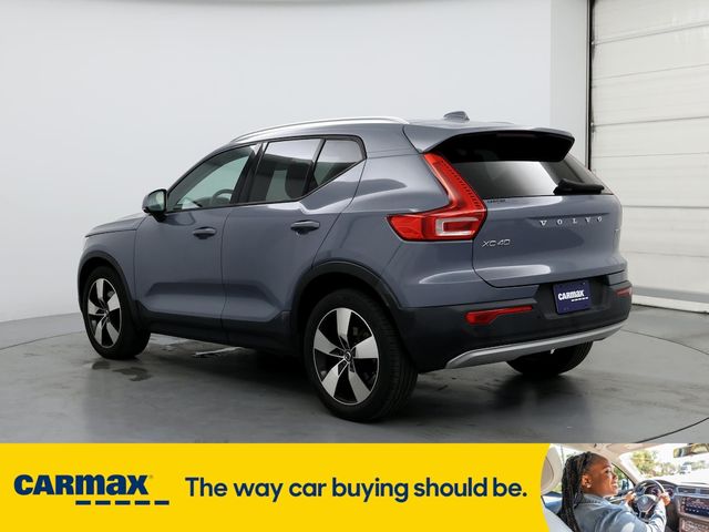 2020 Volvo XC40 Momentum