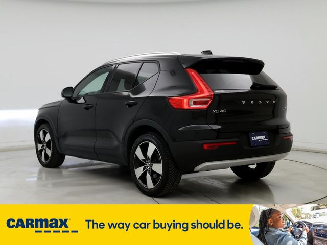 2020 Volvo XC40 Momentum