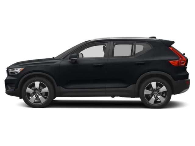 2020 Volvo XC40 Momentum