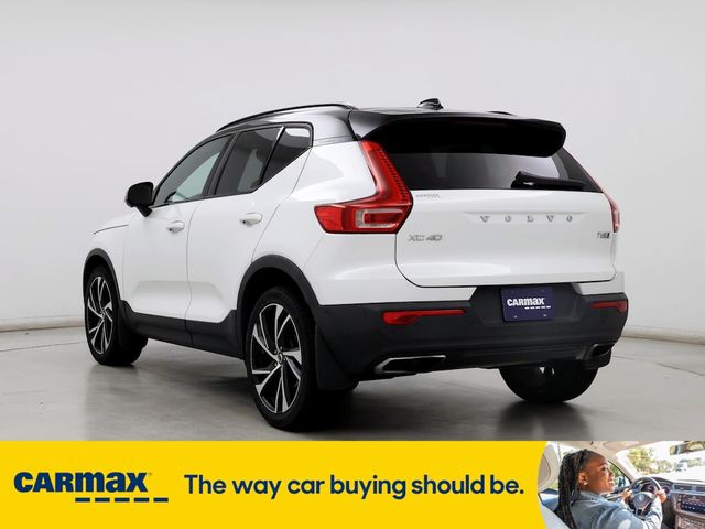 2020 Volvo XC40 R-Design