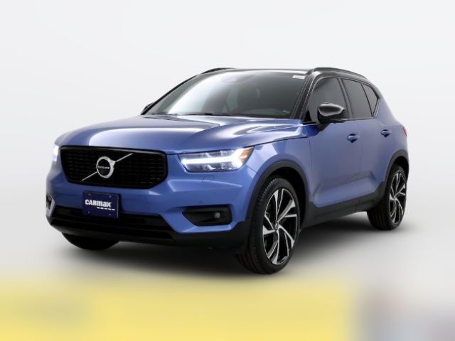 2020 Volvo XC40 R-Design