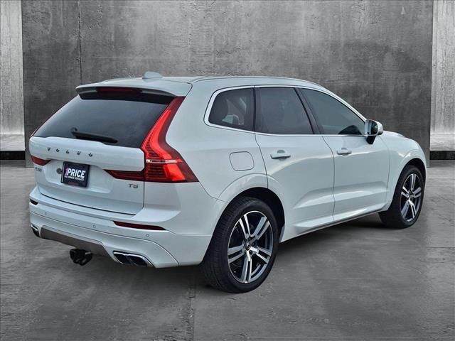 2020 Volvo XC60 Momentum