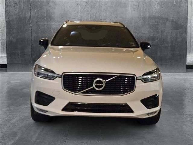 2020 Volvo XC60 R-Design