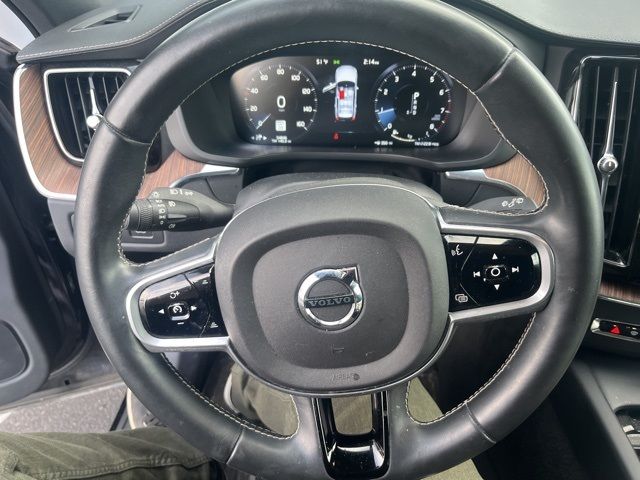 2020 Volvo XC60 Inscription