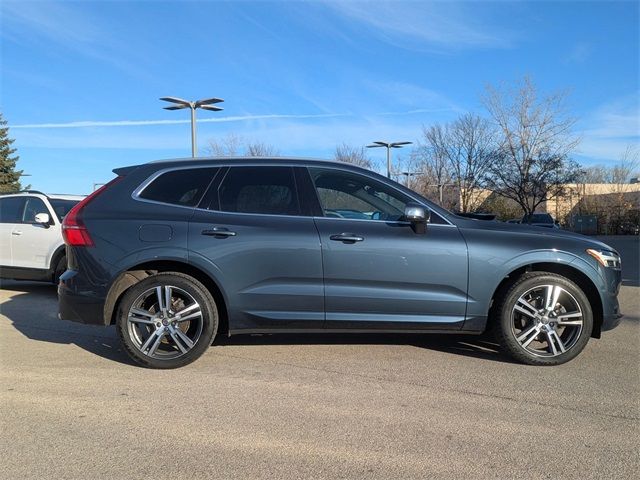 2020 Volvo XC60 Momentum