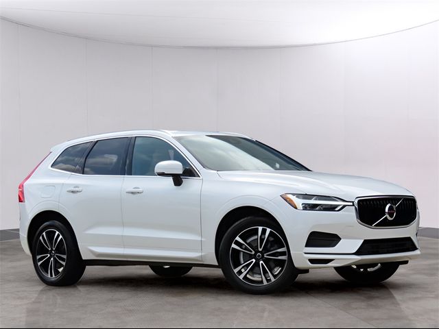 2020 Volvo XC60 Momentum