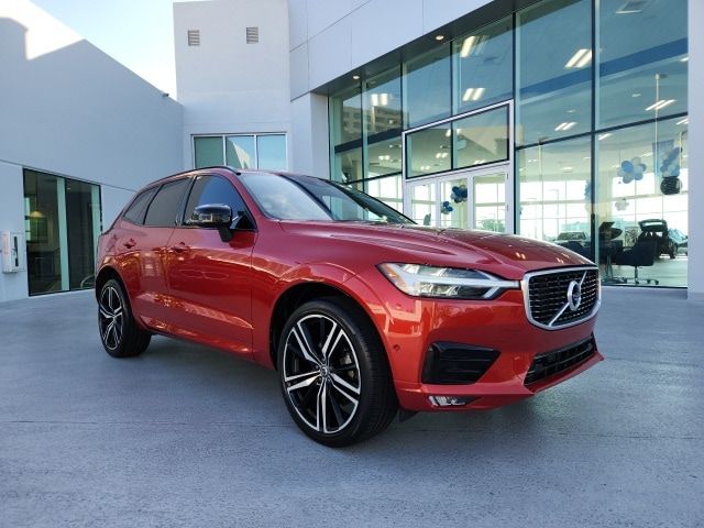 2020 Volvo XC60 R-Design