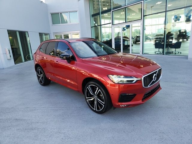 2020 Volvo XC60 R-Design