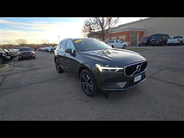 2020 Volvo XC60 Momentum