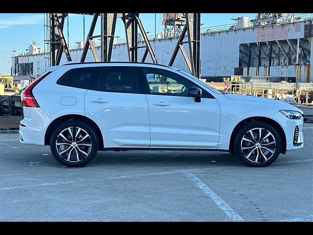 2020 Volvo XC60 Momentum