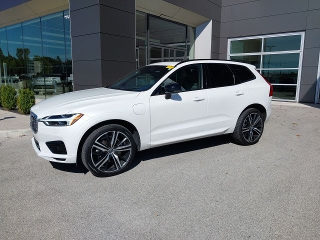 2020 Volvo XC60 R-Design