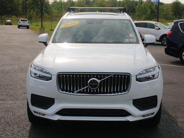 2020 Volvo XC90 Momentum