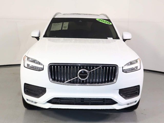 2020 Volvo XC90 Momentum