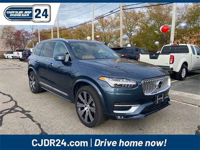 2020 Volvo XC90 Inscription