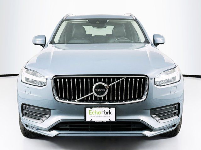 2020 Volvo XC90 Momentum