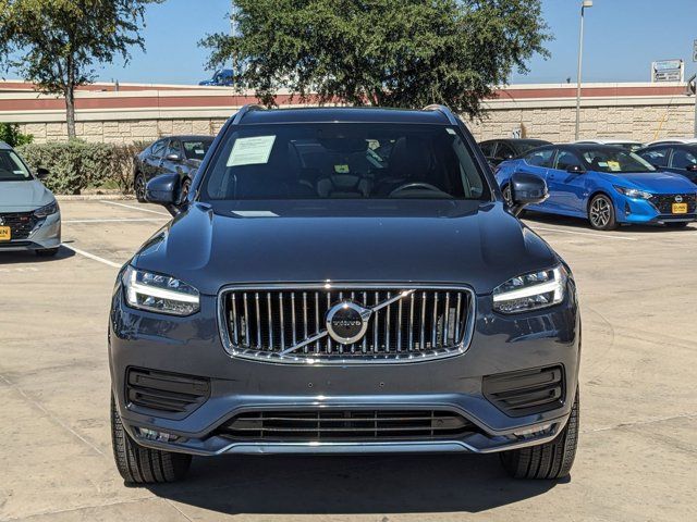 2020 Volvo XC90 Momentum