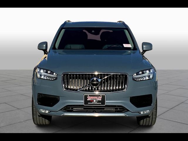 2020 Volvo XC90 Momentum