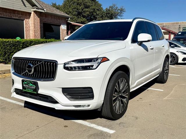 2020 Volvo XC90 Momentum