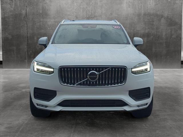 2020 Volvo XC90 Momentum