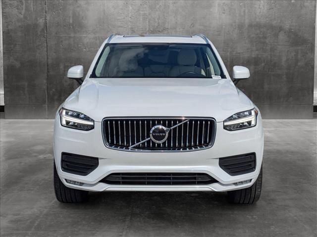 2020 Volvo XC90 Momentum