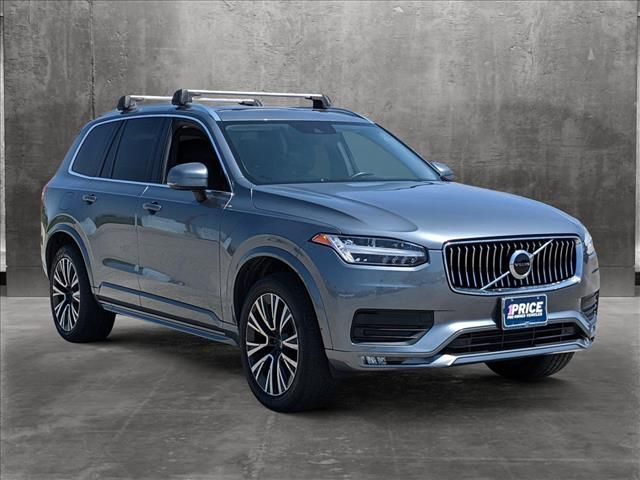 2020 Volvo XC90 Momentum