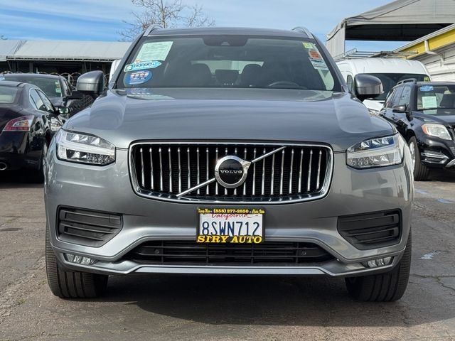 2020 Volvo XC90 Momentum