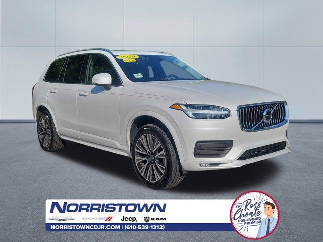 2020 Volvo XC90 Momentum