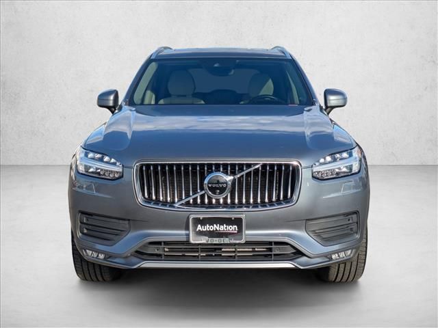 2020 Volvo XC90 Momentum