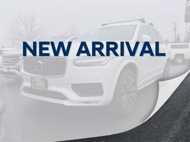 2020 Volvo XC90 Momentum