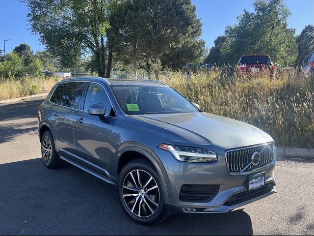 2020 Volvo XC90 Momentum