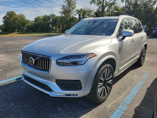 2020 Volvo XC90 Momentum