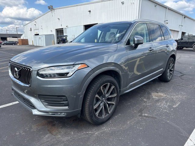 2020 Volvo XC90 Momentum