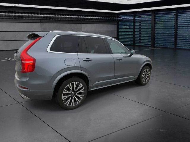 2020 Volvo XC90 Momentum