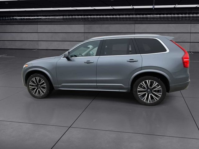 2020 Volvo XC90 Momentum