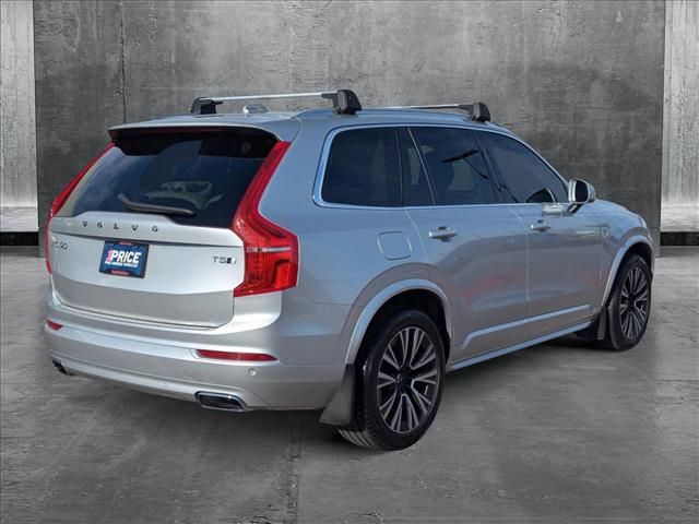 2020 Volvo XC90 Momentum