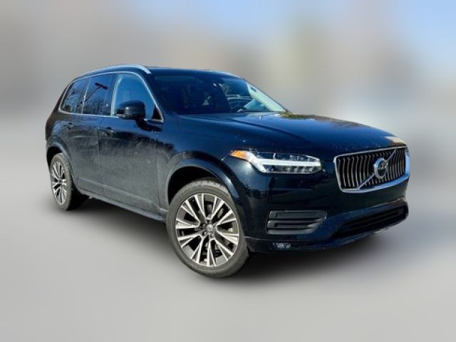 2020 Volvo XC90 Momentum