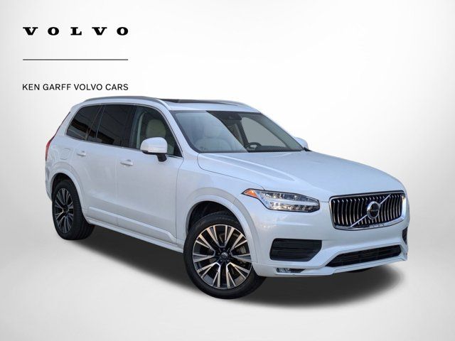 2020 Volvo XC90 Momentum