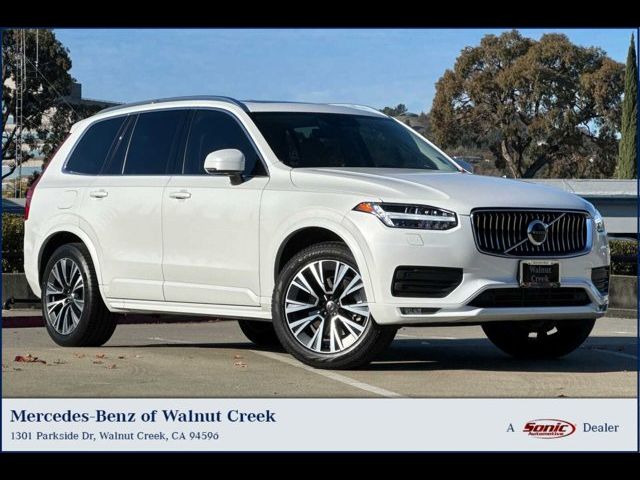 2020 Volvo XC90 Momentum