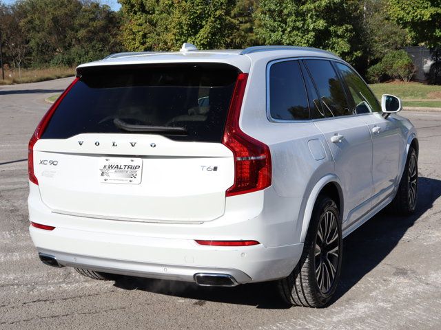 2020 Volvo XC90 Momentum